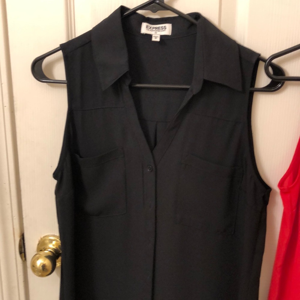 Tops - Picture 2 of 5